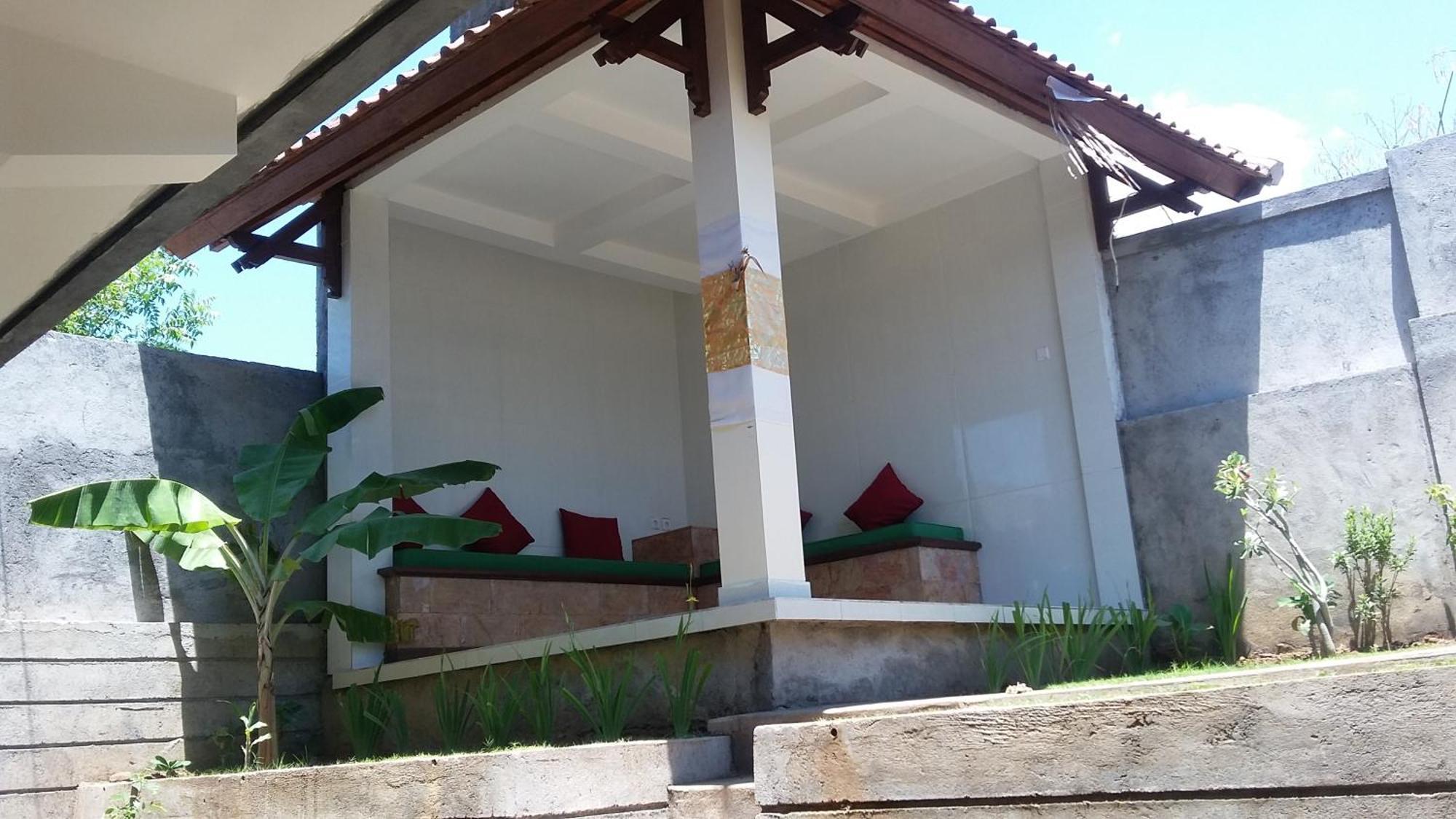 Barong Cafe Bungalow And Restaurant Amed Kamer foto